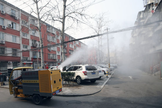 防疫重心下沉社区 守护百姓健康防线